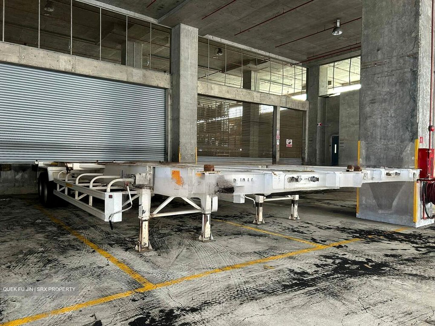 Gul Way (D22), Warehouse #455027601